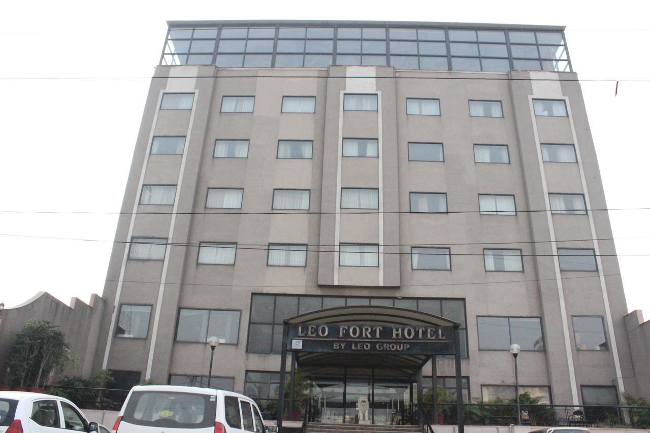 Leo Fort Hotel Džalandhar Exteriér fotografie
